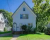 20 Dewey Street, Huntington, NY, 2 Bedrooms Bedrooms, 5 Rooms Rooms,1 BathroomBathrooms,Residential Lease,For Rent,Dewey,0,1044409 20 Dewey Street, Huntington, NY, 2 Bedrooms Bedrooms, 5 Rooms Rooms,1 BathroomBathrooms,Residential Lease,For Rent,Dewey,0,1044409