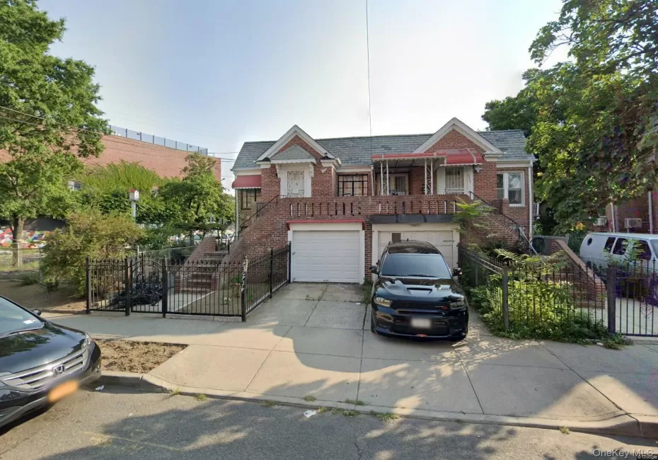 4805 Poyer Street, New York, NY, 5 Bedrooms Bedrooms, 10 Rooms Rooms,2 BathroomsBathrooms,Residential,For Rent,Poyer,0,1044641 4805 Poyer Street, New York, NY, 5 Bedrooms Bedrooms, 10 Rooms Rooms,2 BathroomsBathrooms,Residential,For Rent,Poyer,0,1044641