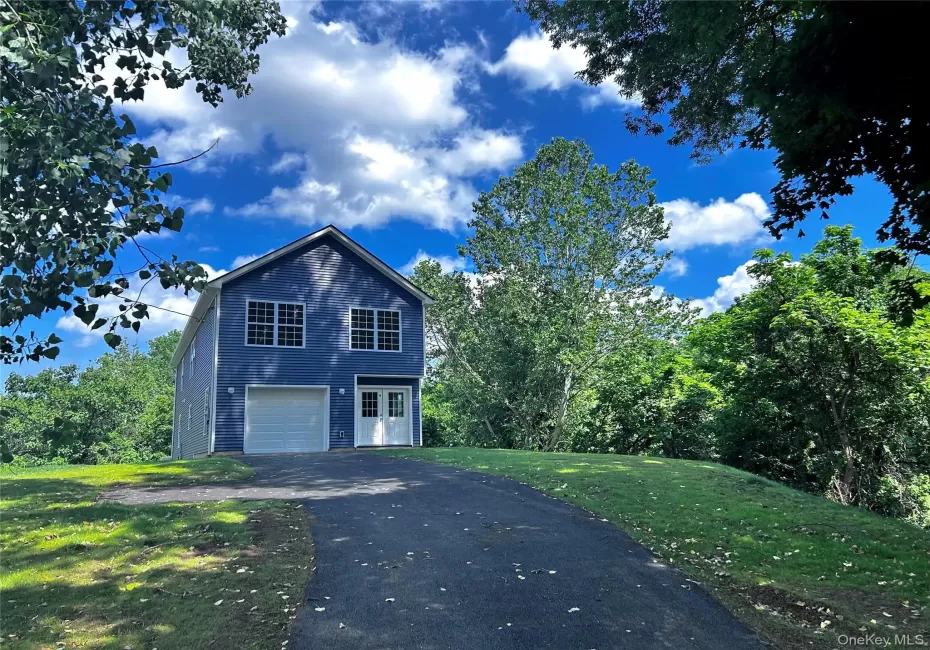 4 Joseph Street, Haverstraw, NY, 4 Bedrooms Bedrooms, 8 Rooms Rooms,3 BathroomsBathrooms,Residential,For Rent,Joseph,0,1013065 4 Joseph Street, Haverstraw, NY, 4 Bedrooms Bedrooms, 8 Rooms Rooms,3 BathroomsBathrooms,Residential,For Rent,Joseph,0,1013065