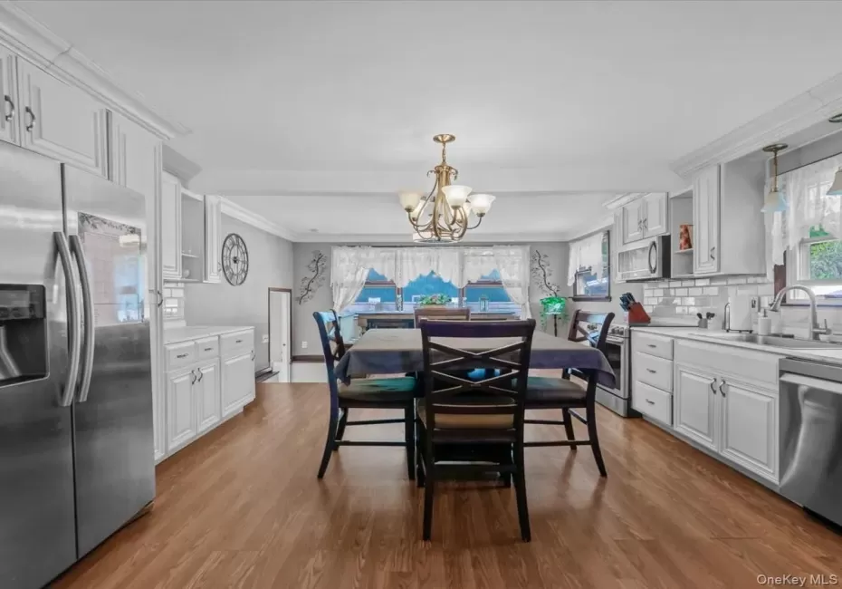 223 Locust Drive, Brookhaven, NY, 3 Bedrooms Bedrooms, 7 Rooms Rooms,1 BathroomBathrooms,Residential,For Rent,Locust,0,990249 223 Locust Drive, Brookhaven, NY, 3 Bedrooms Bedrooms, 7 Rooms Rooms,1 BathroomBathrooms,Residential,For Rent,Locust,0,990249