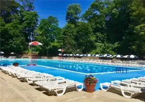 4 Sadore Lane, Yonkers, NY, 1 Bedroom Bedrooms, 3 Rooms Rooms,1 BathroomBathrooms,Residential Lease,For Rent,Sadore,0,1025149 4 Sadore Lane, Yonkers, NY, 1 Bedroom Bedrooms, 3 Rooms Rooms,1 BathroomBathrooms,Residential Lease,For Rent,Sadore,0,1025149