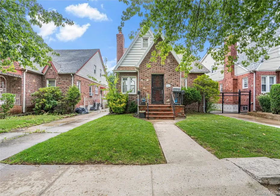 205-13 114th Drive, New York, NY, 6 Bedrooms Bedrooms, 12 Rooms Rooms,2 BathroomsBathrooms,Residential,For Rent,114th,0,1039589 205-13 114th Drive, New York, NY, 6 Bedrooms Bedrooms, 12 Rooms Rooms,2 BathroomsBathrooms,Residential,For Rent,114th,0,1039589
