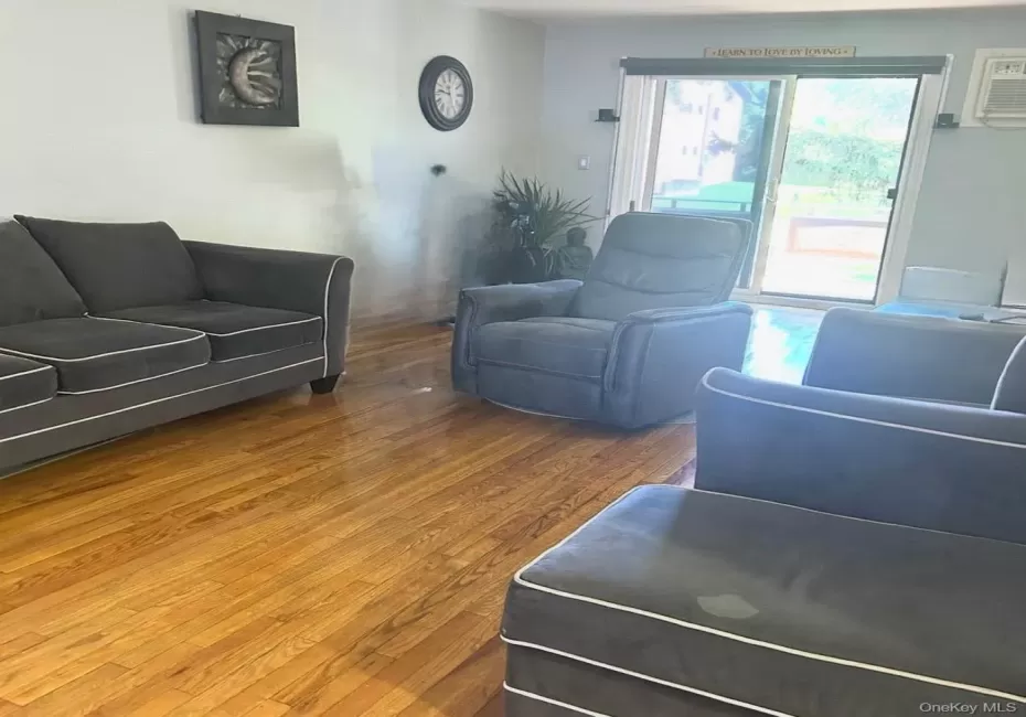 16 Brevoort Drive, Haverstraw, NY, 2 Bedrooms Bedrooms, 6 Rooms Rooms,2 BathroomsBathrooms,Residential,For Rent,Brevoort,0,1044716 16 Brevoort Drive, Haverstraw, NY, 2 Bedrooms Bedrooms, 6 Rooms Rooms,2 BathroomsBathrooms,Residential,For Rent,Brevoort,0,1044716