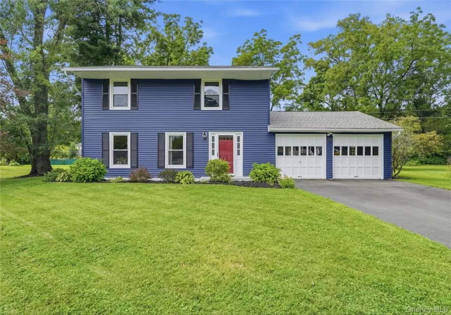 24 Esther Place, Ulster, NY, 4 Bedrooms Bedrooms, 8 Rooms Rooms,1 BathroomBathrooms,Residential,For Rent,Esther,0,1044339 24 Esther Place, Ulster, NY, 4 Bedrooms Bedrooms, 8 Rooms Rooms,1 BathroomBathrooms,Residential,For Rent,Esther,0,1044339