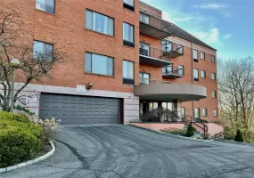 24 Ray Place, Eastchester, NY, 2 Bedrooms Bedrooms, 4 Rooms Rooms,2 BathroomsBathrooms,Residential Lease,For Rent,Ray,0,1044057 24 Ray Place, Eastchester, NY, 2 Bedrooms Bedrooms, 4 Rooms Rooms,2 BathroomsBathrooms,Residential Lease,For Rent,Ray,0,1044057