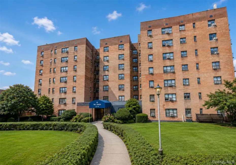 29-30 137th Street, New York, NY, 3 Bedrooms Bedrooms, 6 Rooms Rooms,2 BathroomsBathrooms,Residential,For Rent,137th,0,1044962 29-30 137th Street, New York, NY, 3 Bedrooms Bedrooms, 6 Rooms Rooms,2 BathroomsBathrooms,Residential,For Rent,137th,0,1044962