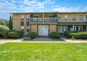 78 Artist Lake Drive, Brookhaven, NY, 2 Bedrooms Bedrooms, 5 Rooms Rooms,2 BathroomsBathrooms,Residential,For Rent,Artist Lake,0,1043276 78 Artist Lake Drive, Brookhaven, NY, 2 Bedrooms Bedrooms, 5 Rooms Rooms,2 BathroomsBathrooms,Residential,For Rent,Artist Lake,0,1043276
