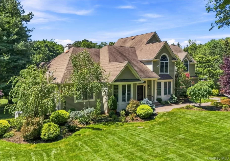 3 Spring Bay Lane, Huntington, NY, 6 Bedrooms Bedrooms, 15 Rooms Rooms,6 BathroomsBathrooms,Residential,For Rent,Spring Bay,0,1037801 3 Spring Bay Lane, Huntington, NY, 6 Bedrooms Bedrooms, 15 Rooms Rooms,6 BathroomsBathrooms,Residential,For Rent,Spring Bay,0,1037801