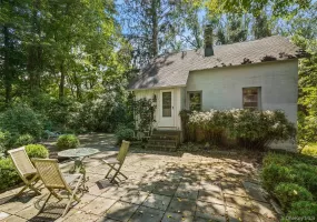 382 Bedford Center, Bedford, NY, 2 Bedrooms Bedrooms, 4 Rooms Rooms,1 BathroomBathrooms,Residential Lease,For Rent,Bedford Center,0,1024172 382 Bedford Center, Bedford, NY, 2 Bedrooms Bedrooms, 4 Rooms Rooms,1 BathroomBathrooms,Residential Lease,For Rent,Bedford Center,0,1024172