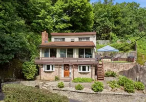 25 Chatham Terrace, Yonkers, NY, 4 Bedrooms Bedrooms, 6 Rooms Rooms,1 BathroomBathrooms,Residential,For Rent,Chatham,0,1025013 25 Chatham Terrace, Yonkers, NY, 4 Bedrooms Bedrooms, 6 Rooms Rooms,1 BathroomBathrooms,Residential,For Rent,Chatham,0,1025013