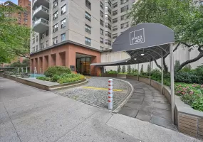 400 E 56th Street, New York, NY, 2 Bedrooms Bedrooms, 4 Rooms Rooms,2 BathroomsBathrooms,Residential,For Rent,E 56th,0,1044675 400 E 56th Street, New York, NY, 2 Bedrooms Bedrooms, 4 Rooms Rooms,2 BathroomsBathrooms,Residential,For Rent,E 56th,0,1044675