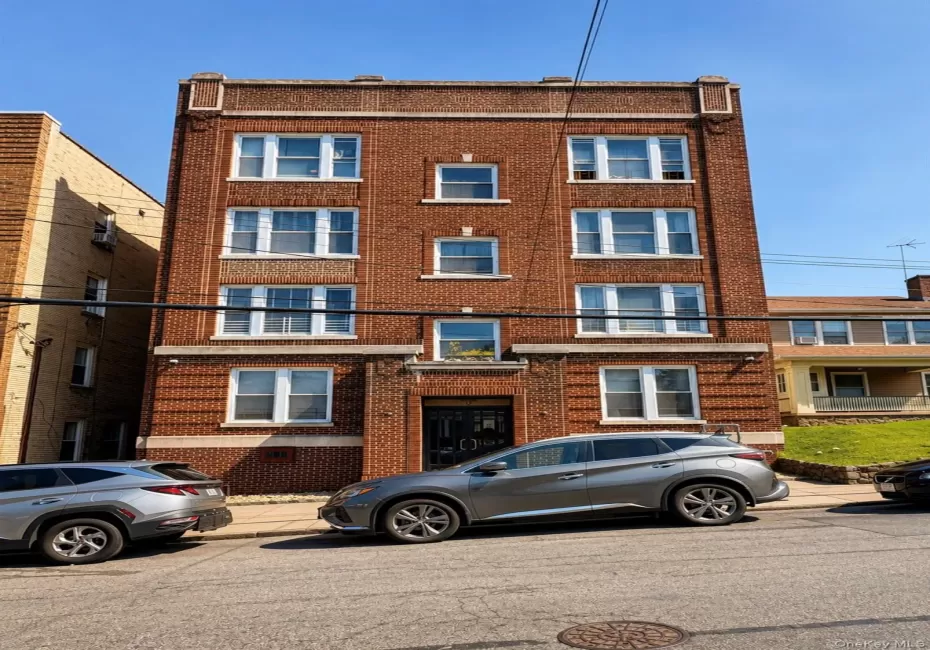 16 Bayley Avenue, Yonkers, NY, 2 Bedrooms Bedrooms, 5 Rooms Rooms,1 BathroomBathrooms,Residential,For Rent,Bayley,0,1045012 16 Bayley Avenue, Yonkers, NY, 2 Bedrooms Bedrooms, 5 Rooms Rooms,1 BathroomBathrooms,Residential,For Rent,Bayley,0,1045012