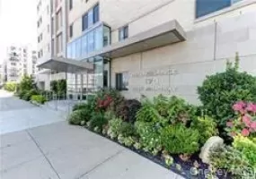 170 Broadway, Long Beach, NY, 1 Bedroom Bedrooms, 3 Rooms Rooms,1 BathroomBathrooms,Residential Lease,For Rent,Broadway,0,1044953 170 Broadway, Long Beach, NY, 1 Bedroom Bedrooms, 3 Rooms Rooms,1 BathroomBathrooms,Residential Lease,For Rent,Broadway,0,1044953