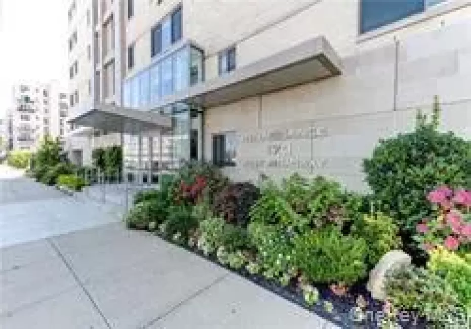 170 Broadway, Long Beach, NY, 1 Bedroom Bedrooms, 3 Rooms Rooms,1 BathroomBathrooms,Residential Lease,For Rent,Broadway,0,1044953 170 Broadway, Long Beach, NY, 1 Bedroom Bedrooms, 3 Rooms Rooms,1 BathroomBathrooms,Residential Lease,For Rent,Broadway,0,1044953