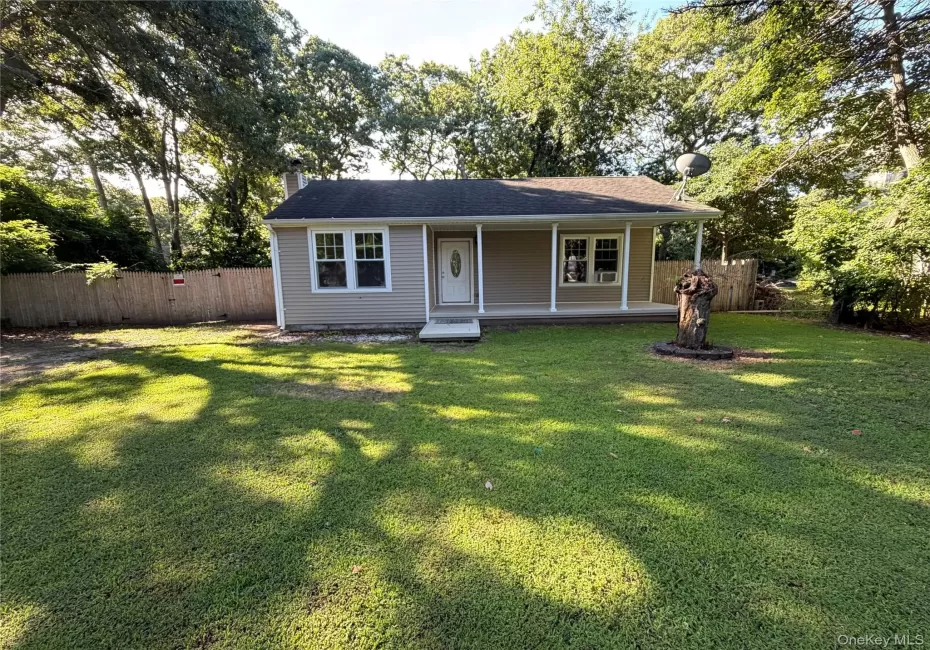 20 Pitts Avenue, Brookhaven, NY, 2 Bedrooms Bedrooms, 4 Rooms Rooms,1 BathroomBathrooms,Residential Lease,For Rent,Pitts,0,1045191 20 Pitts Avenue, Brookhaven, NY, 2 Bedrooms Bedrooms, 4 Rooms Rooms,1 BathroomBathrooms,Residential Lease,For Rent,Pitts,0,1045191