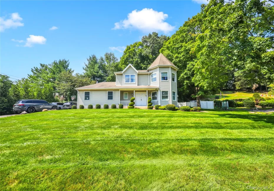 169 Pascack Road, Clarkstown, NY, 6 Bedrooms Bedrooms, 12 Rooms Rooms,3 BathroomsBathrooms,Residential,For Rent,Pascack,0,1043592 169 Pascack Road, Clarkstown, NY, 6 Bedrooms Bedrooms, 12 Rooms Rooms,3 BathroomsBathrooms,Residential,For Rent,Pascack,0,1043592