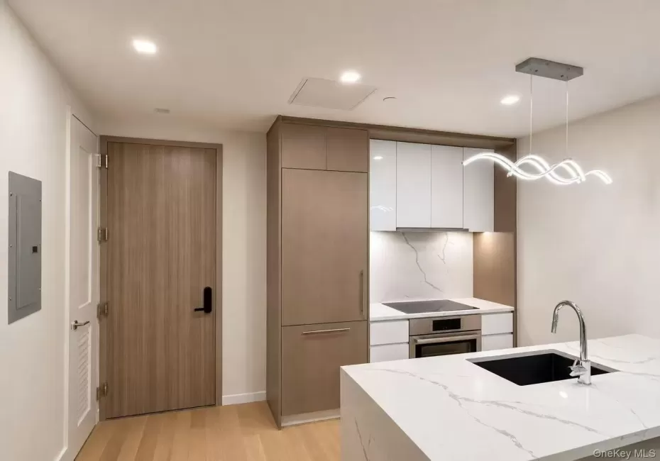 45-30 Pearson Street, New York, NY, 1 Bedroom Bedrooms, 4 Rooms Rooms,1 BathroomBathrooms,Residential,For Rent,Pearson,0,1045120 45-30 Pearson Street, New York, NY, 1 Bedroom Bedrooms, 4 Rooms Rooms,1 BathroomBathrooms,Residential,For Rent,Pearson,0,1045120