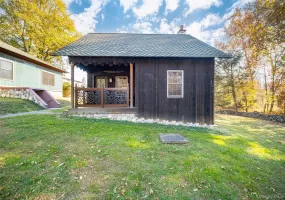 35 Clara Avenue, Cornwall, NY, 1 Bedroom Bedrooms, 4 Rooms Rooms,1 BathroomBathrooms,Residential Lease,For Rent,Clara,0,1045204 35 Clara Avenue, Cornwall, NY, 1 Bedroom Bedrooms, 4 Rooms Rooms,1 BathroomBathrooms,Residential Lease,For Rent,Clara,0,1045204