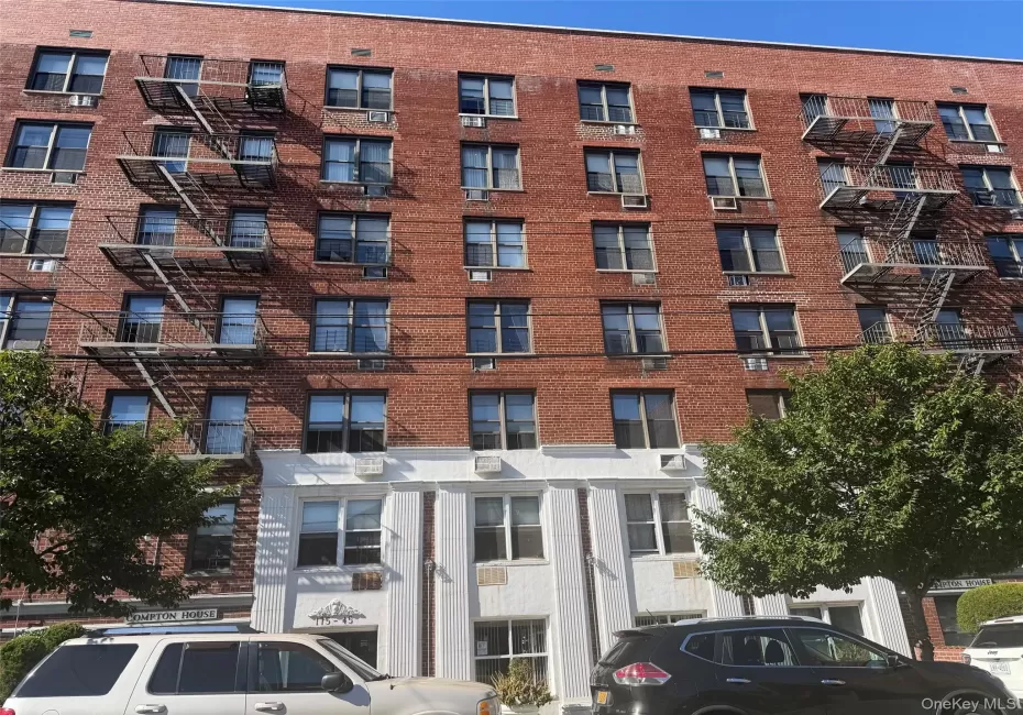 175-45 88 Avenue, New York, NY, 1 Bedroom Bedrooms, 3 Rooms Rooms,1 BathroomBathrooms,Residential,For Rent,88,0,1045171 175-45 88 Avenue, New York, NY, 1 Bedroom Bedrooms, 3 Rooms Rooms,1 BathroomBathrooms,Residential,For Rent,88,0,1045171