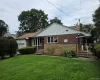 42 Sheridan Street, Huntington, NY, 3 Bedrooms Bedrooms, 6 Rooms Rooms,1 BathroomBathrooms,Residential,For Rent,Sheridan,0,1045146 42 Sheridan Street, Huntington, NY, 3 Bedrooms Bedrooms, 6 Rooms Rooms,1 BathroomBathrooms,Residential,For Rent,Sheridan,0,1045146