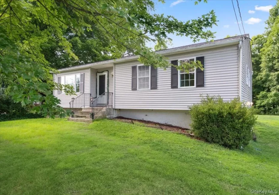 39 Farm Drive, Dover, NY, 3 Bedrooms Bedrooms, 6 Rooms Rooms,1 BathroomBathrooms,Residential,For Rent,Farm,0,1028097 39 Farm Drive, Dover, NY, 3 Bedrooms Bedrooms, 6 Rooms Rooms,1 BathroomBathrooms,Residential,For Rent,Farm,0,1028097