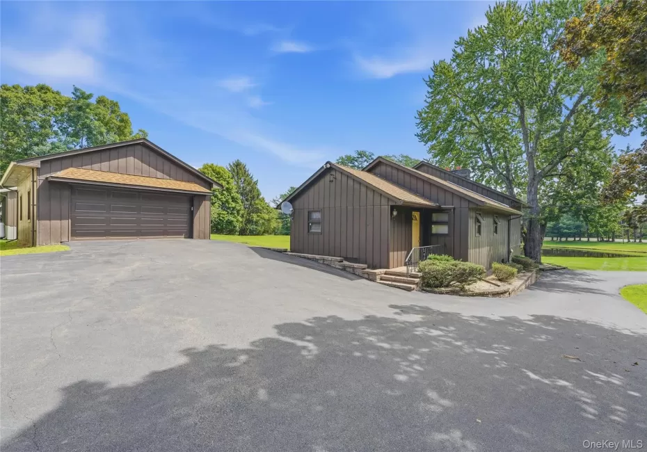 334 Plattekill Road, Marlboro, NY, 3 Bedrooms Bedrooms, 10 Rooms Rooms,2 BathroomsBathrooms,Residential,For Rent,Plattekill,0,1044987 334 Plattekill Road, Marlboro, NY, 3 Bedrooms Bedrooms, 10 Rooms Rooms,2 BathroomsBathrooms,Residential,For Rent,Plattekill,0,1044987