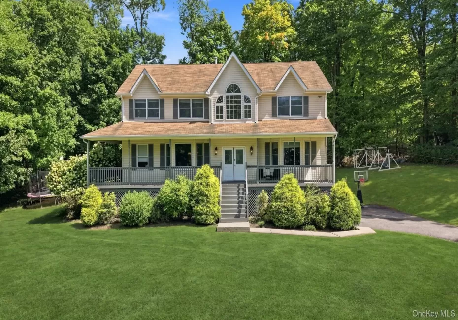 2 Belmar Court, Ramapo, NY, 6 Bedrooms Bedrooms, 10 Rooms Rooms,4 BathroomsBathrooms,Residential,For Rent,Belmar,0,1043201 2 Belmar Court, Ramapo, NY, 6 Bedrooms Bedrooms, 10 Rooms Rooms,4 BathroomsBathrooms,Residential,For Rent,Belmar,0,1043201