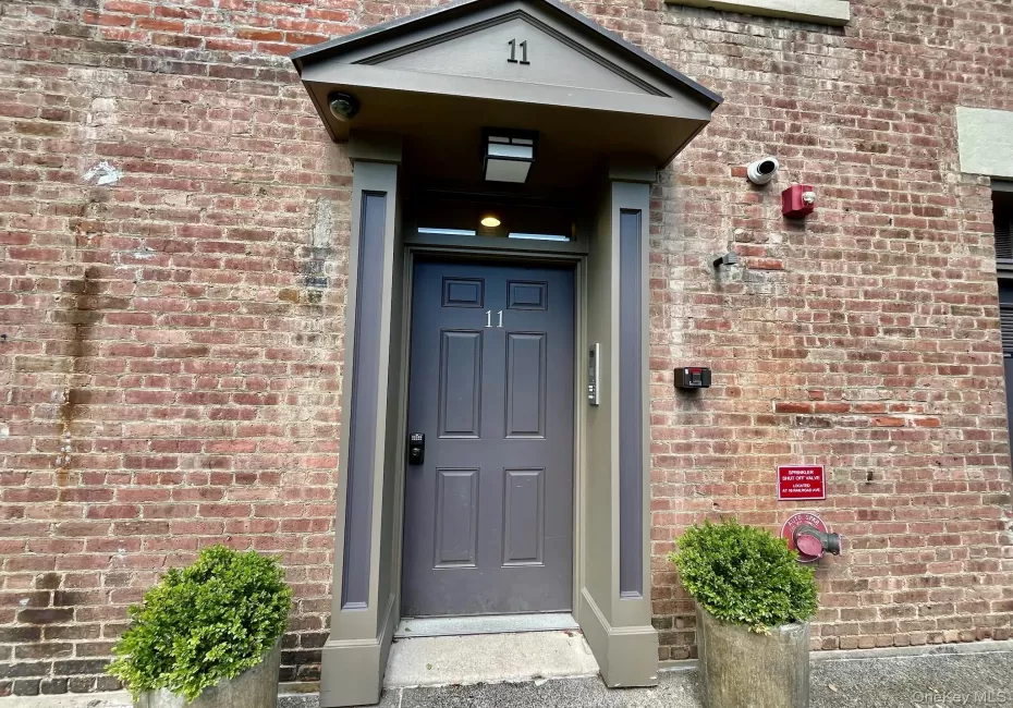 11 First Street, Warwick (town), NY, 1 Bedroom Bedrooms, 4 Rooms Rooms,1 BathroomBathrooms,Residential Lease,For Rent,First,0,1044772 11 First Street, Warwick (town), NY, 1 Bedroom Bedrooms, 4 Rooms Rooms,1 BathroomBathrooms,Residential Lease,For Rent,First,0,1044772