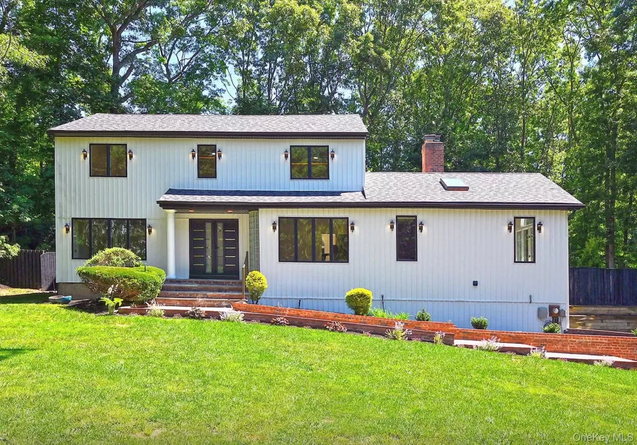 3 Jacobs Path, Huntington, NY, 5 Bedrooms Bedrooms, 16 Rooms Rooms,2 BathroomsBathrooms,Residential,For Rent,Jacobs,0,1017224 3 Jacobs Path, Huntington, NY, 5 Bedrooms Bedrooms, 16 Rooms Rooms,2 BathroomsBathrooms,Residential,For Rent,Jacobs,0,1017224