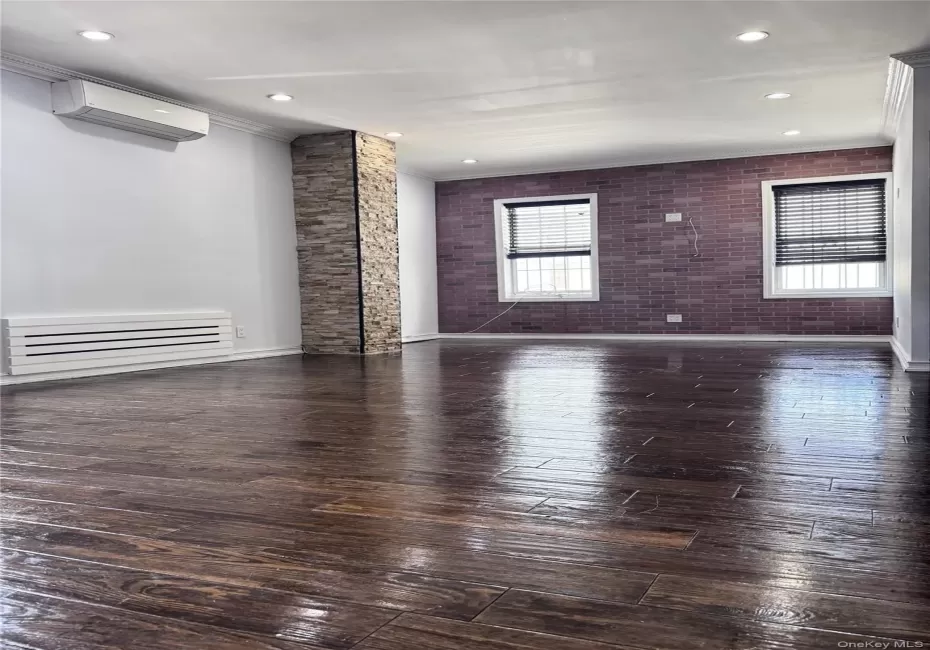 86-18 95th Avenue, New York, NY, 3 Bedrooms Bedrooms, 7 Rooms Rooms,2 BathroomsBathrooms,Residential Lease,For Rent,95th,0,1045336 86-18 95th Avenue, New York, NY, 3 Bedrooms Bedrooms, 7 Rooms Rooms,2 BathroomsBathrooms,Residential Lease,For Rent,95th,0,1045336