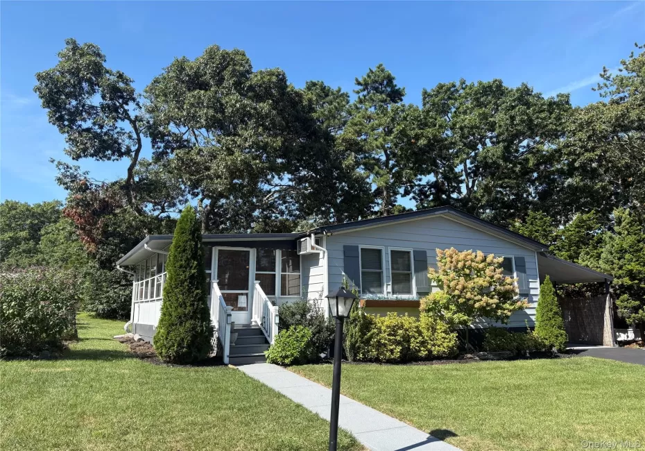 525/124 Riverleigh Avenue, Riverhead, NY, 2 Bedrooms Bedrooms, 8 Rooms Rooms,2 BathroomsBathrooms,Residential,For Rent,Riverleigh,0,1045620 525/124 Riverleigh Avenue, Riverhead, NY, 2 Bedrooms Bedrooms, 8 Rooms Rooms,2 BathroomsBathrooms,Residential,For Rent,Riverleigh,0,1045620