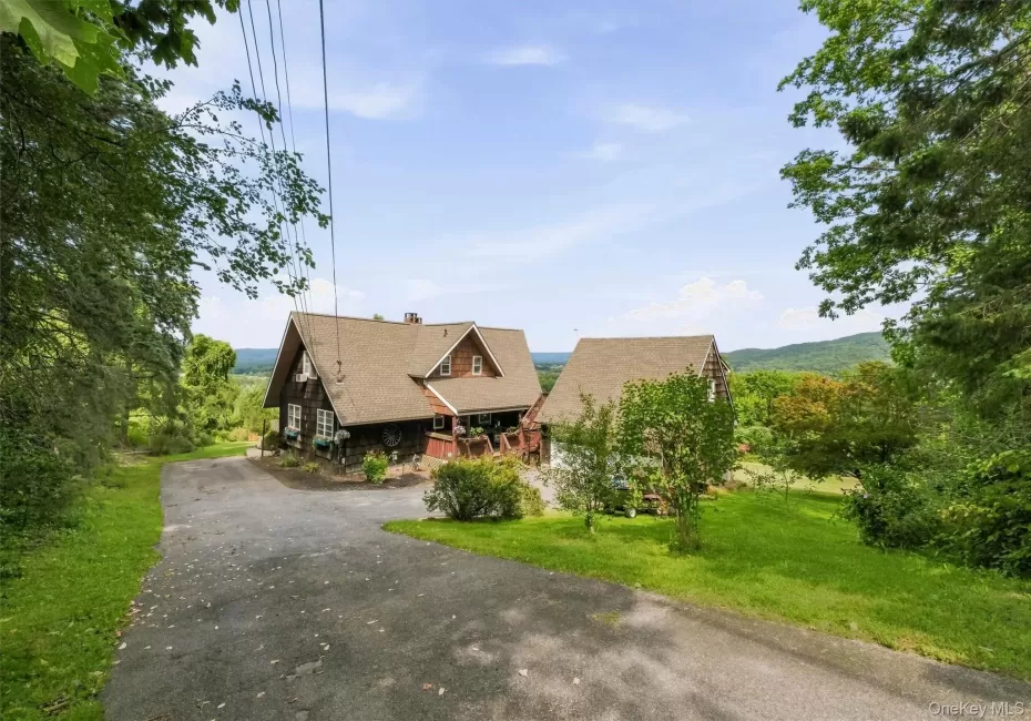 123 Stagecoach Pass, East Fishkill, NY, 3 Bedrooms Bedrooms, 10 Rooms Rooms,3 BathroomsBathrooms,Residential,For Rent,Stagecoach,0,1044696 123 Stagecoach Pass, East Fishkill, NY, 3 Bedrooms Bedrooms, 10 Rooms Rooms,3 BathroomsBathrooms,Residential,For Rent,Stagecoach,0,1044696