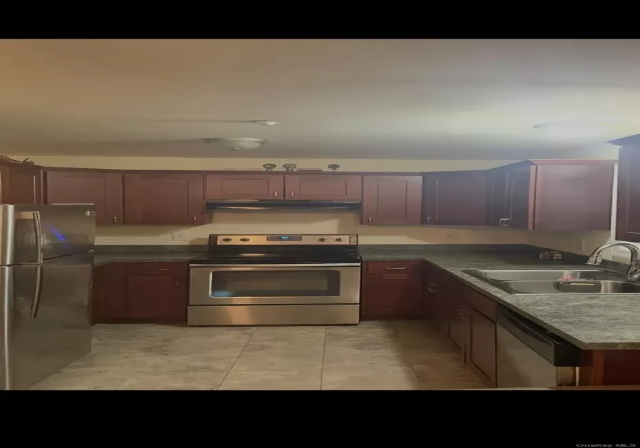 10 Pershing, Hempstead, NY, 1 Bedroom Bedrooms, 3 Rooms Rooms,1 BathroomBathrooms,Residential Lease,For Rent,Pershing,0,1044176 10 Pershing, Hempstead, NY, 1 Bedroom Bedrooms, 3 Rooms Rooms,1 BathroomBathrooms,Residential Lease,For Rent,Pershing,0,1044176
