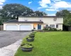 6 4th Avenue, Brookhaven, NY, 4 Bedrooms Bedrooms, 8 Rooms Rooms,2 BathroomsBathrooms,Residential,For Rent,4th,0,1041960 6 4th Avenue, Brookhaven, NY, 4 Bedrooms Bedrooms, 8 Rooms Rooms,2 BathroomsBathrooms,Residential,For Rent,4th,0,1041960