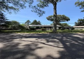 6 Raphael Street, Huntington, NY, 4 Bedrooms Bedrooms, 8 Rooms Rooms,2 BathroomsBathrooms,Residential Lease,For Rent,Raphael,0,1044853 6 Raphael Street, Huntington, NY, 4 Bedrooms Bedrooms, 8 Rooms Rooms,2 BathroomsBathrooms,Residential Lease,For Rent,Raphael,0,1044853