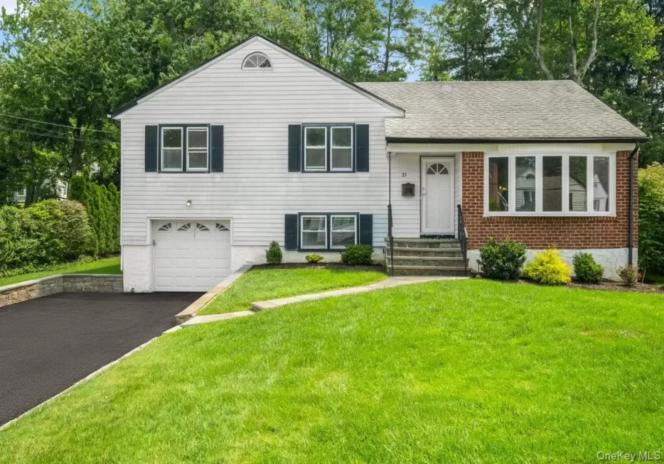 21 Primrose Avenue, New Rochelle, NY, 3 Bedrooms Bedrooms, 7 Rooms Rooms,2 BathroomsBathrooms,Residential,For Rent,Primrose,0,1034132 21 Primrose Avenue, New Rochelle, NY, 3 Bedrooms Bedrooms, 7 Rooms Rooms,2 BathroomsBathrooms,Residential,For Rent,Primrose,0,1034132