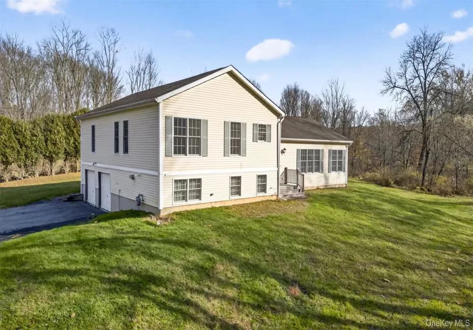 98 Black Creek Road, Esopus, NY, 3 Bedrooms Bedrooms, 10 Rooms Rooms,2 BathroomsBathrooms,Residential Lease,For Rent,Black Creek,0,1045601 98 Black Creek Road, Esopus, NY, 3 Bedrooms Bedrooms, 10 Rooms Rooms,2 BathroomsBathrooms,Residential Lease,For Rent,Black Creek,0,1045601