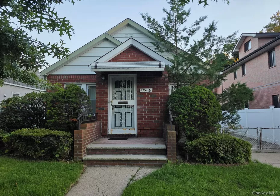 17516 Underhill Avenue, New York, NY, 2 Bedrooms Bedrooms, 8 Rooms Rooms,1 BathroomBathrooms,Residential,For Rent,Underhill,0,1045586 17516 Underhill Avenue, New York, NY, 2 Bedrooms Bedrooms, 8 Rooms Rooms,1 BathroomBathrooms,Residential,For Rent,Underhill,0,1045586