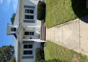 424 Sweezy Avenue, Riverhead, NY, 3 Bedrooms Bedrooms, 5 Rooms Rooms,1 BathroomBathrooms,Residential Lease,For Rent,Sweezy,0,1045107 424 Sweezy Avenue, Riverhead, NY, 3 Bedrooms Bedrooms, 5 Rooms Rooms,1 BathroomBathrooms,Residential Lease,For Rent,Sweezy,0,1045107