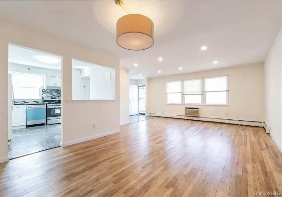 8833 Ransom Street, New York, NY, 3 Bedrooms Bedrooms, 7 Rooms Rooms,2 BathroomsBathrooms,Residential Lease,For Rent,Ransom,0,1045649 8833 Ransom Street, New York, NY, 3 Bedrooms Bedrooms, 7 Rooms Rooms,2 BathroomsBathrooms,Residential Lease,For Rent,Ransom,0,1045649