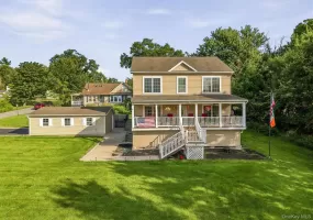 6 Shore Road, Warwick (town), NY, 3 Bedrooms Bedrooms, 9 Rooms Rooms,2 BathroomsBathrooms,Residential,For Rent,Shore,0,1044625 6 Shore Road, Warwick (town), NY, 3 Bedrooms Bedrooms, 9 Rooms Rooms,2 BathroomsBathrooms,Residential,For Rent,Shore,0,1044625