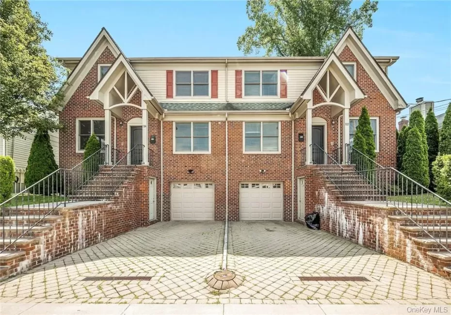 114 Lincoln Avenue, Harrison, NY, 4 Bedrooms Bedrooms, 8 Rooms Rooms,3 BathroomsBathrooms,Residential Lease,For Rent,Lincoln,0,1045226 114 Lincoln Avenue, Harrison, NY, 4 Bedrooms Bedrooms, 8 Rooms Rooms,3 BathroomsBathrooms,Residential Lease,For Rent,Lincoln,0,1045226