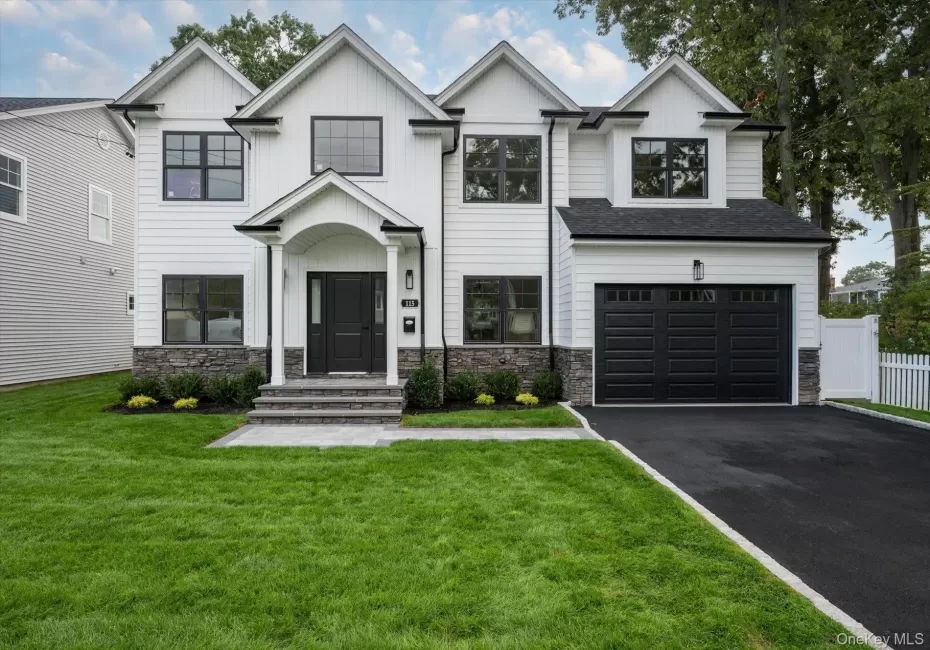115 Jackson Avenue, Oyster Bay, NY, 5 Bedrooms Bedrooms, 10 Rooms Rooms,3 BathroomsBathrooms,Residential,For Rent,Jackson,0,1044308 115 Jackson Avenue, Oyster Bay, NY, 5 Bedrooms Bedrooms, 10 Rooms Rooms,3 BathroomsBathrooms,Residential,For Rent,Jackson,0,1044308