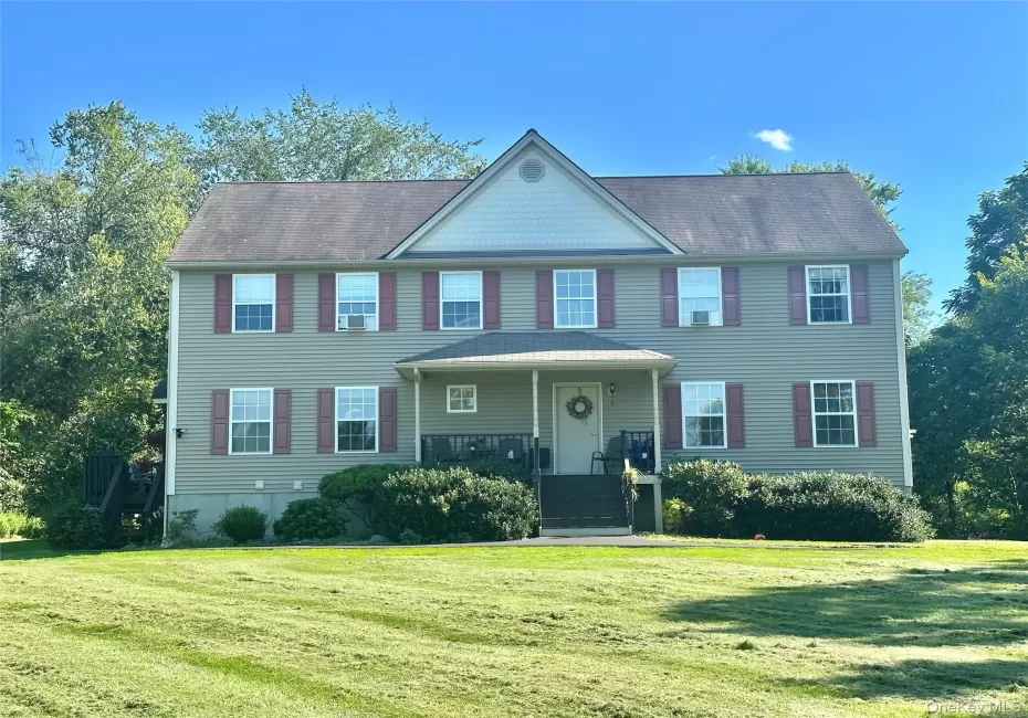 Front of duplex. Front of duplex.