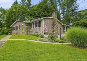 4 Rena Marie Circle, Blooming Grove, NY, 3 Bedrooms Bedrooms, 8 Rooms Rooms,2 BathroomsBathrooms,Residential,For Rent,Rena Marie,0,1045769 4 Rena Marie Circle, Blooming Grove, NY, 3 Bedrooms Bedrooms, 8 Rooms Rooms,2 BathroomsBathrooms,Residential,For Rent,Rena Marie,0,1045769