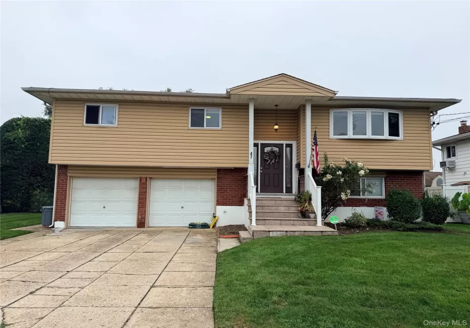 47 Strong Street, Oyster Bay, NY, 3 Bedrooms Bedrooms, 6 Rooms Rooms,2 BathroomsBathrooms,Residential Lease,For Rent,Strong,0,1045763 47 Strong Street, Oyster Bay, NY, 3 Bedrooms Bedrooms, 6 Rooms Rooms,2 BathroomsBathrooms,Residential Lease,For Rent,Strong,0,1045763