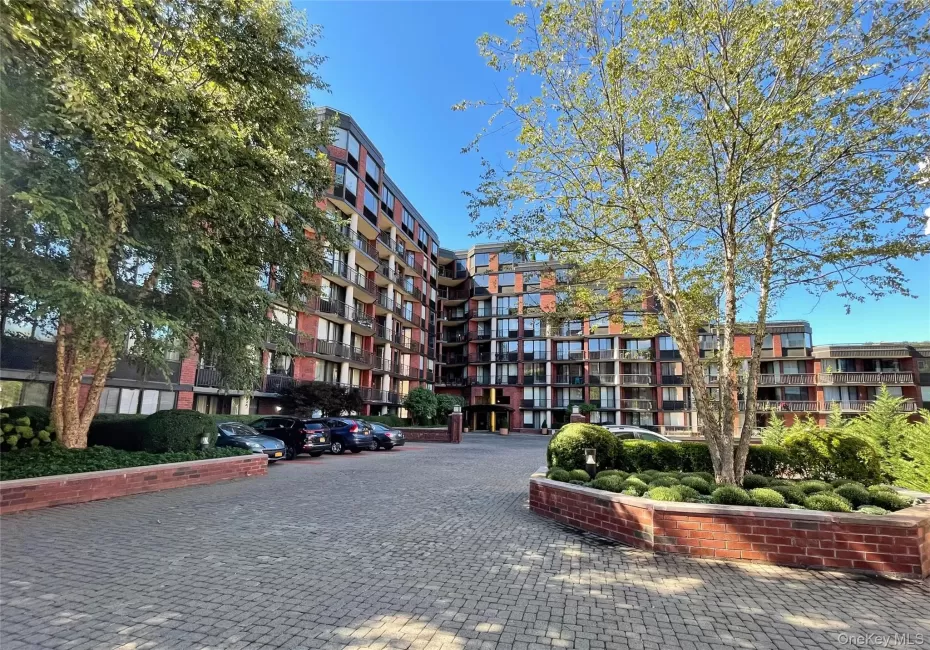 50 Hartsdale Avenue, Greenburgh, NY, 2 Bedrooms Bedrooms, 3 Rooms Rooms,2 BathroomsBathrooms,Residential Lease,For Rent,Hartsdale,0,1045500 50 Hartsdale Avenue, Greenburgh, NY, 2 Bedrooms Bedrooms, 3 Rooms Rooms,2 BathroomsBathrooms,Residential Lease,For Rent,Hartsdale,0,1045500