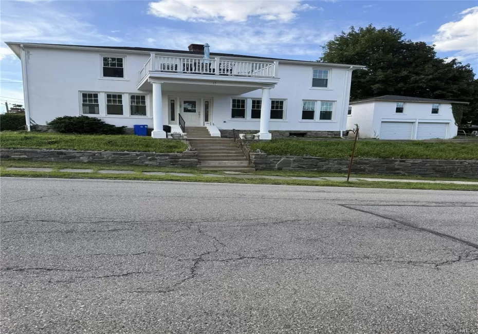 82 Marquand Avenue, Yonkers, NY, 4 Bedrooms Bedrooms, 8 Rooms Rooms,2 BathroomsBathrooms,Residential,For Rent,Marquand,0,1045461 82 Marquand Avenue, Yonkers, NY, 4 Bedrooms Bedrooms, 8 Rooms Rooms,2 BathroomsBathrooms,Residential,For Rent,Marquand,0,1045461