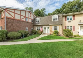 21 Glen Hollow Drive, Brookhaven, NY, 2 Bedrooms Bedrooms, 5 Rooms Rooms,1 BathroomBathrooms,Residential,For Rent,Glen Hollow,0,1045878 21 Glen Hollow Drive, Brookhaven, NY, 2 Bedrooms Bedrooms, 5 Rooms Rooms,1 BathroomBathrooms,Residential,For Rent,Glen Hollow,0,1045878