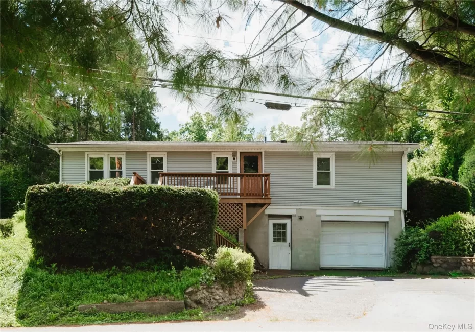 90 Lake Amenia Road, Amenia, NY, 3 Bedrooms Bedrooms, 5 Rooms Rooms,2 BathroomsBathrooms,Residential,For Rent,Lake Amenia,0,1044571 90 Lake Amenia Road, Amenia, NY, 3 Bedrooms Bedrooms, 5 Rooms Rooms,2 BathroomsBathrooms,Residential,For Rent,Lake Amenia,0,1044571